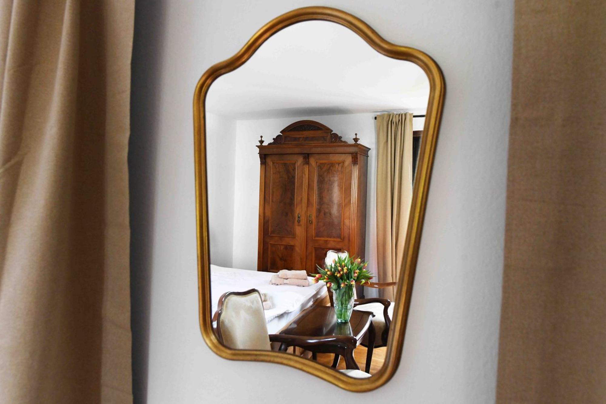 Baroque Villa Near Bled - Resort Vidmar เลสเซ ภายนอก รูปภาพ