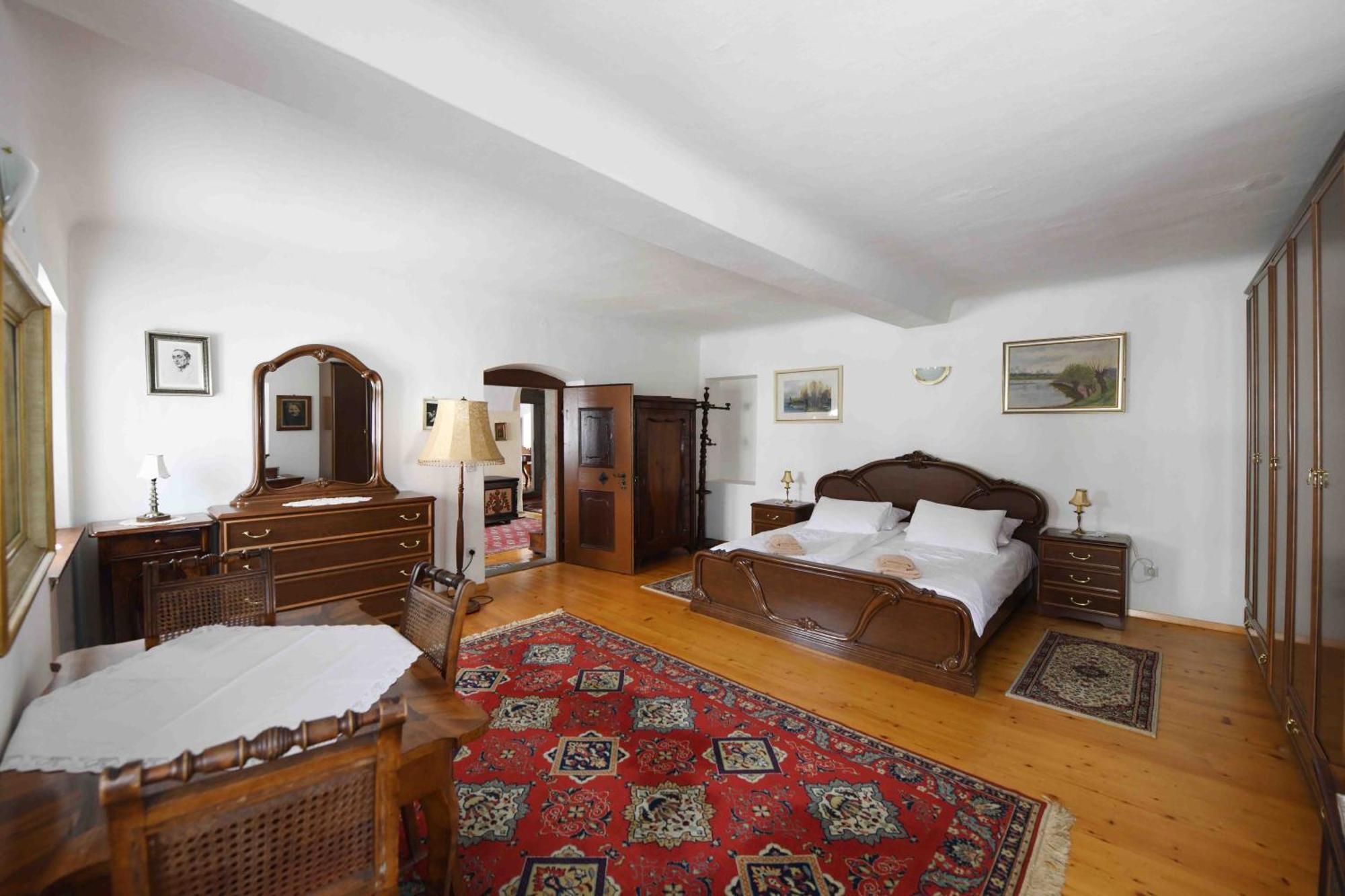 Baroque Villa Near Bled - Resort Vidmar เลสเซ ภายนอก รูปภาพ