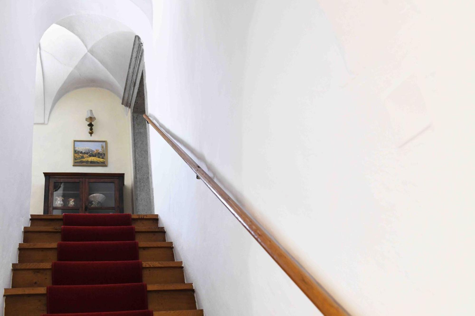 Baroque Villa Near Bled - Resort Vidmar เลสเซ ภายนอก รูปภาพ