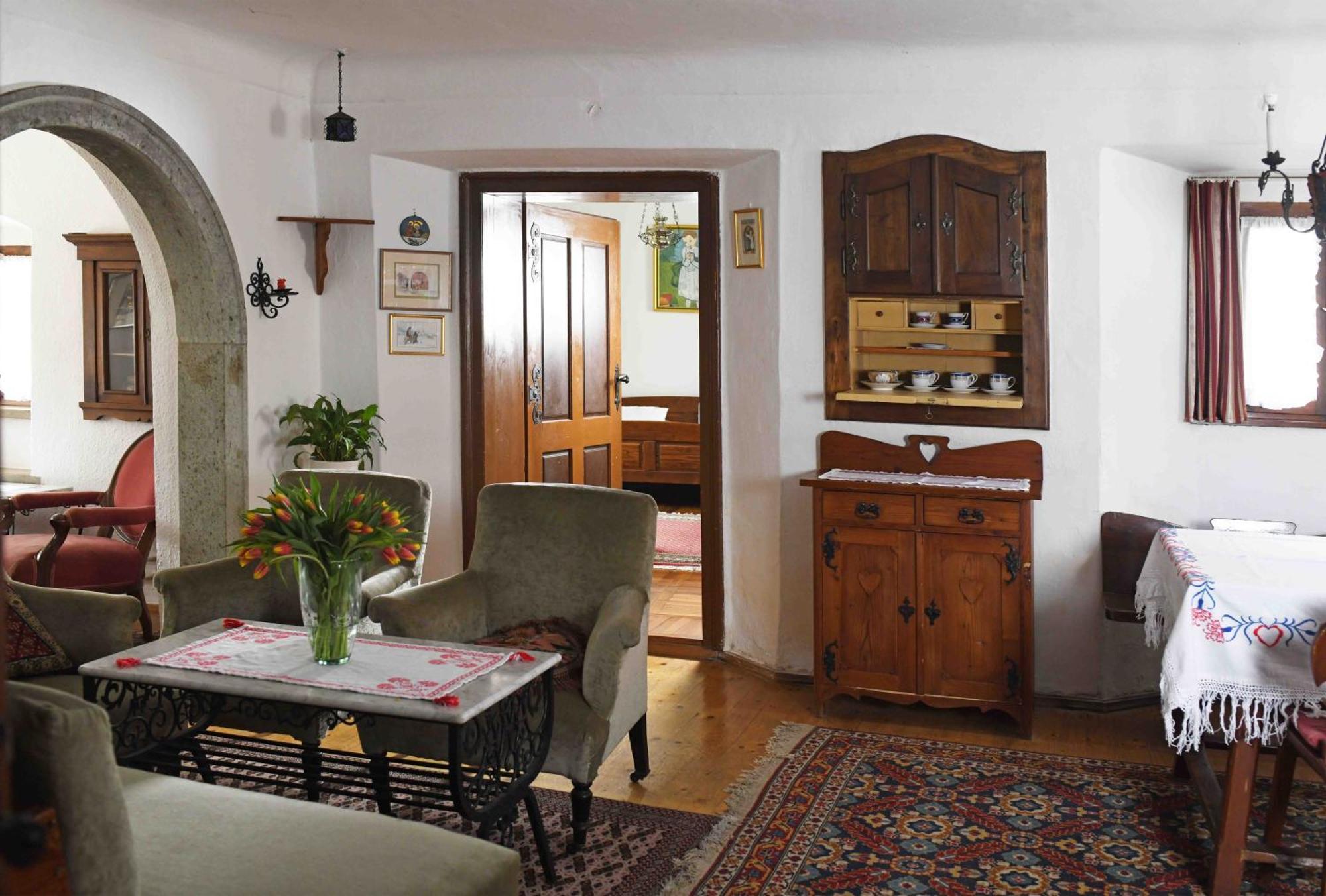 Baroque Villa Near Bled - Resort Vidmar เลสเซ ภายนอก รูปภาพ