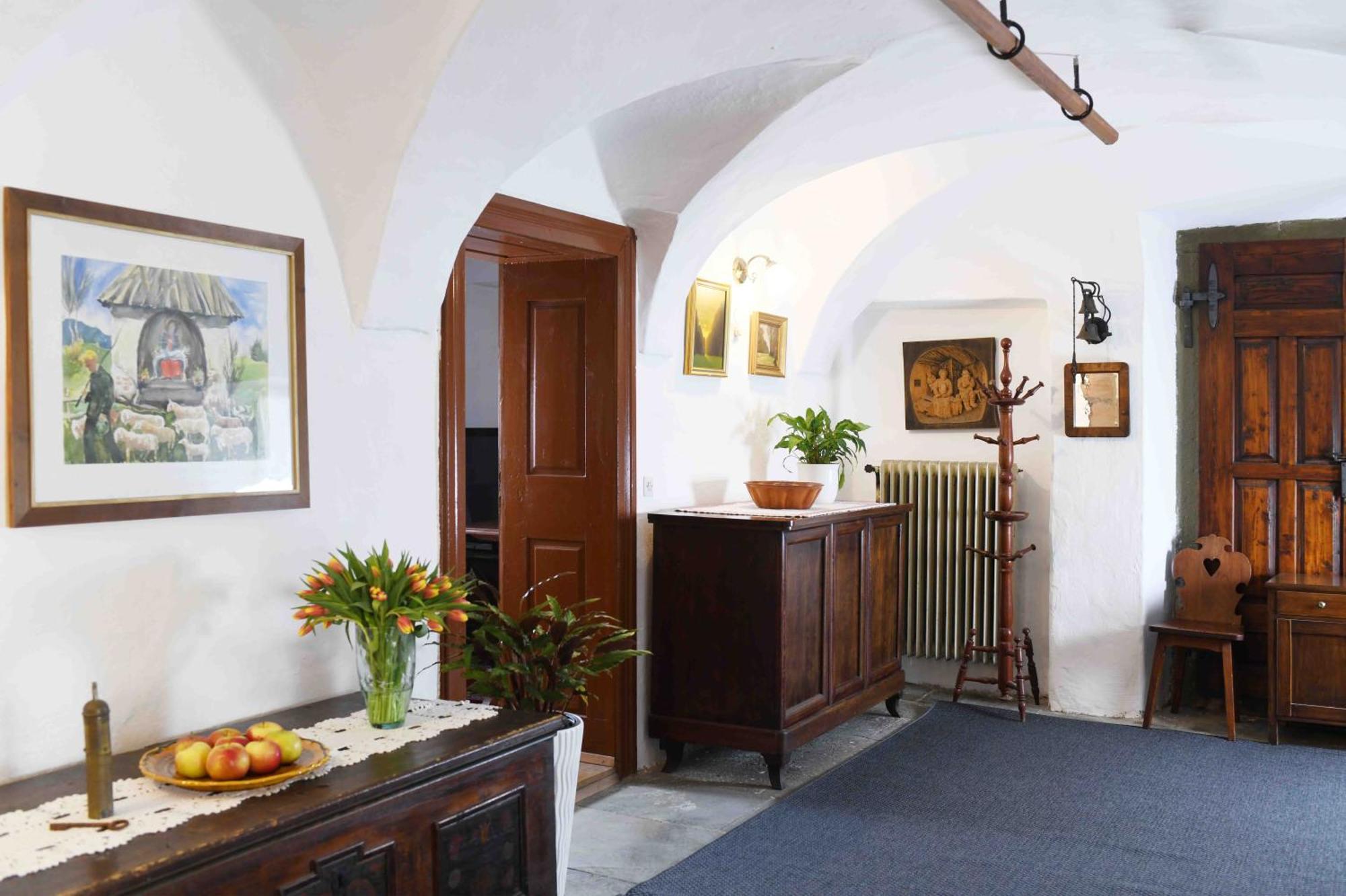 Baroque Villa Near Bled - Resort Vidmar เลสเซ ภายนอก รูปภาพ