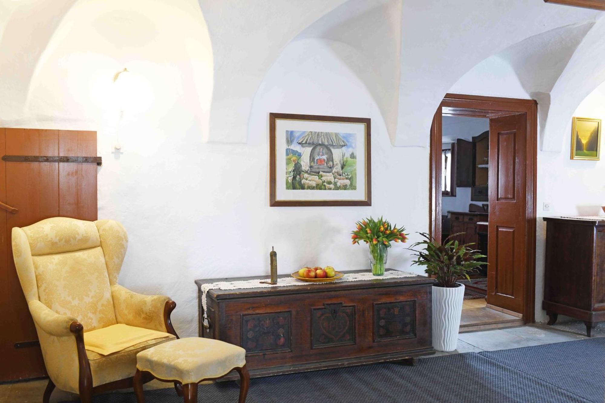 Baroque Villa Near Bled - Resort Vidmar เลสเซ ภายนอก รูปภาพ